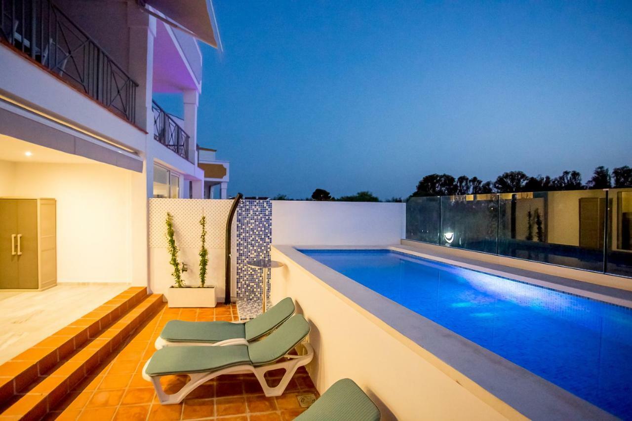 Luxury Apartments With Private Swimming Pool Μαρμπέλλα Εξωτερικό φωτογραφία