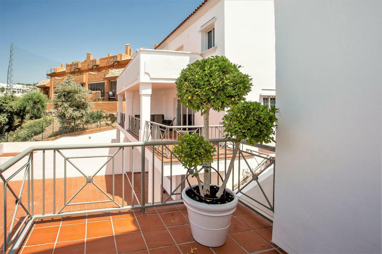 Luxury Apartments With Private Swimming Pool Μαρμπέλλα Εξωτερικό φωτογραφία